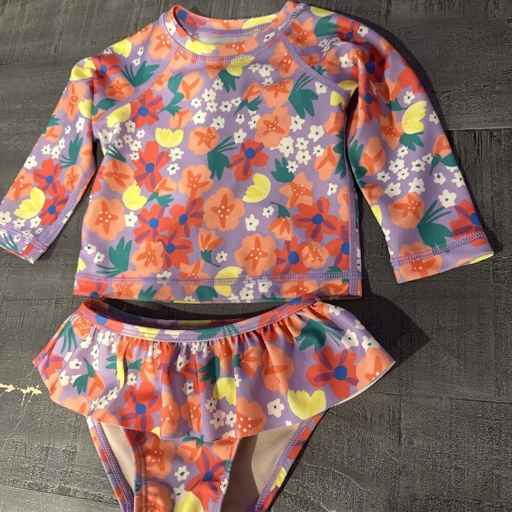 Tea Two Piece Painted Squash and Hibiscus Rash Guard Set